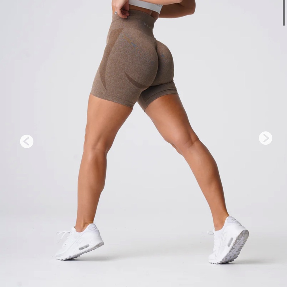 NVGTN  Contour Seamless Shorts